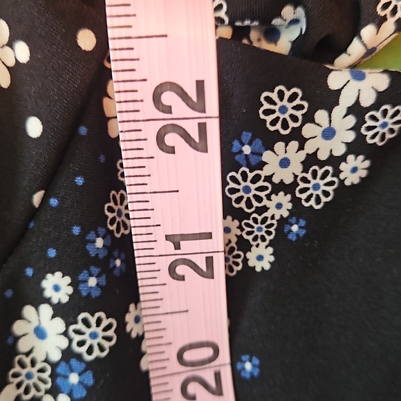 KARL langerfeld - Picture 7 of 8